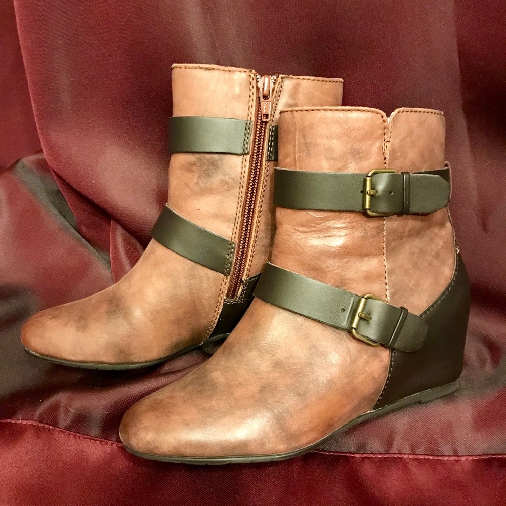Comfortiva Ramika Ankle Boots